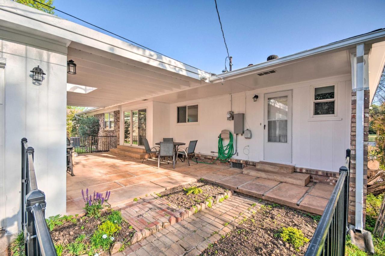 Newly Renovated Little Rock Escape With Yard! Villa Exterior photo