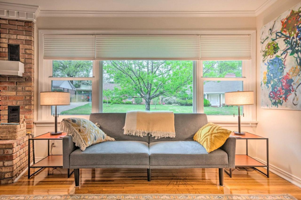 Newly Renovated Little Rock Escape With Yard! Villa Exterior photo